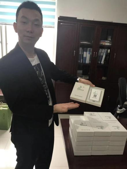 图片2 图片2